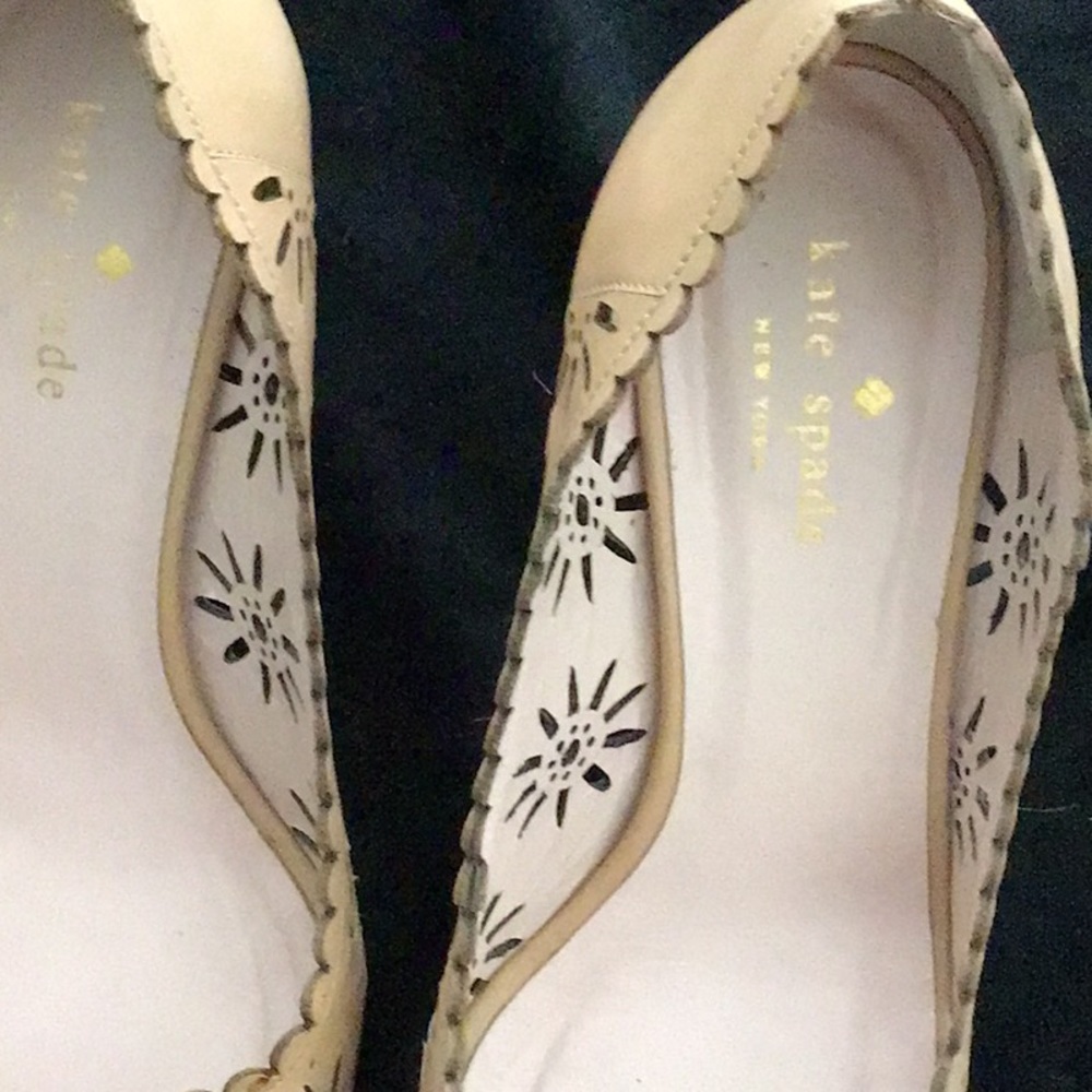 Shoes - Picture 2 of 4